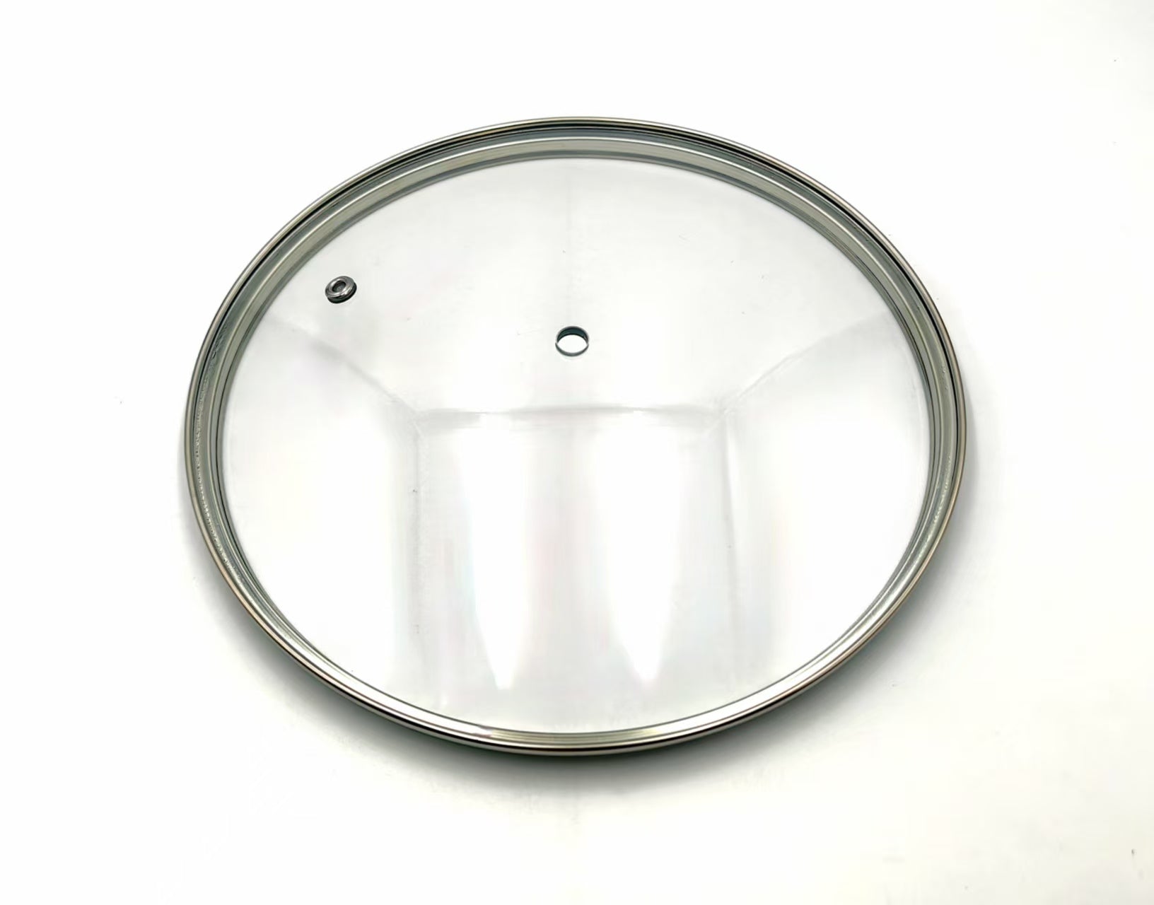 G22 Wide - G-Series Wide Rim Glass Lid (218–230mm) — angled detail view of stainless rim and glass dome